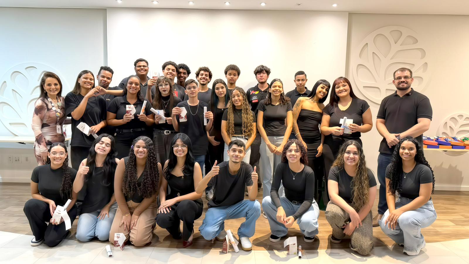 Na Citrosuco-Matão. Solenidade marcou a entrega dos certificados de conclusão do curso de Iniciação Profissional em Assistente Administrativo