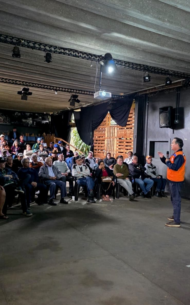 Na Casa Pipa ‘Lygia Nicolucci’. Luciano Leite destaca que ações educativas como esta são fundamentais para fortalecer a cultura de prevenção e preparar a comunidade para agir de forma segura diante de situações de risco”